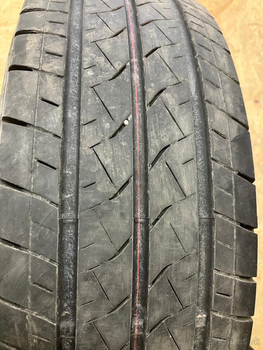 Pneumatiky BRIDGESTONE 225/65 R16C 112/110V  LT