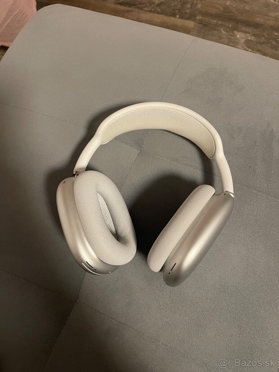 Apple AirPods Max