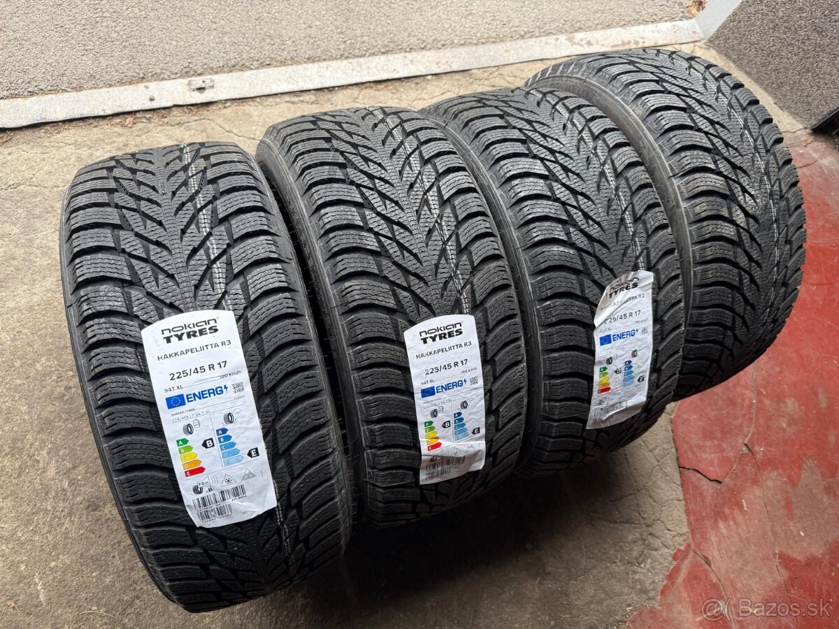 Zimne Pneu Nokian 225/45 R17 94T XL Dot:2021