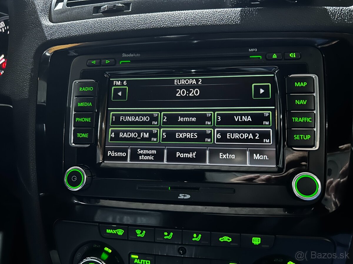 Škoda 2-DIN autorádio 1Z0 035 680 - s kódom