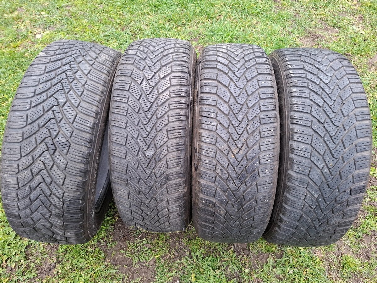 Zimné pneumatiky Continental 205/55 r16