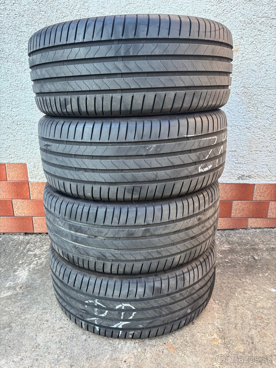 Letné pneumatiky bridgestone R18 235/45