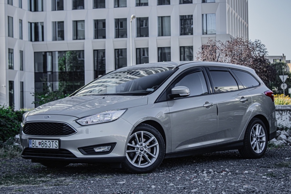 Ford Focus Kombi 1.0 EcoBoost Trend