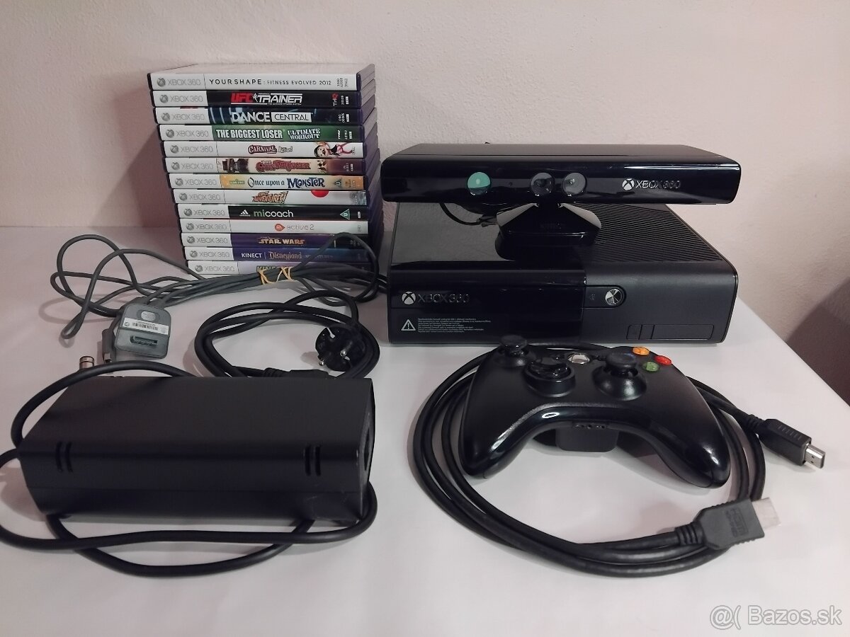 Microsoft Xbox 360 E 500GB + Kinect + 13 hier - Dobry stav