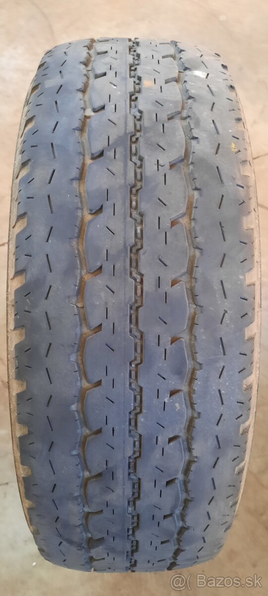 Letne pneumatiky 215/65 R16 C Bridgestone