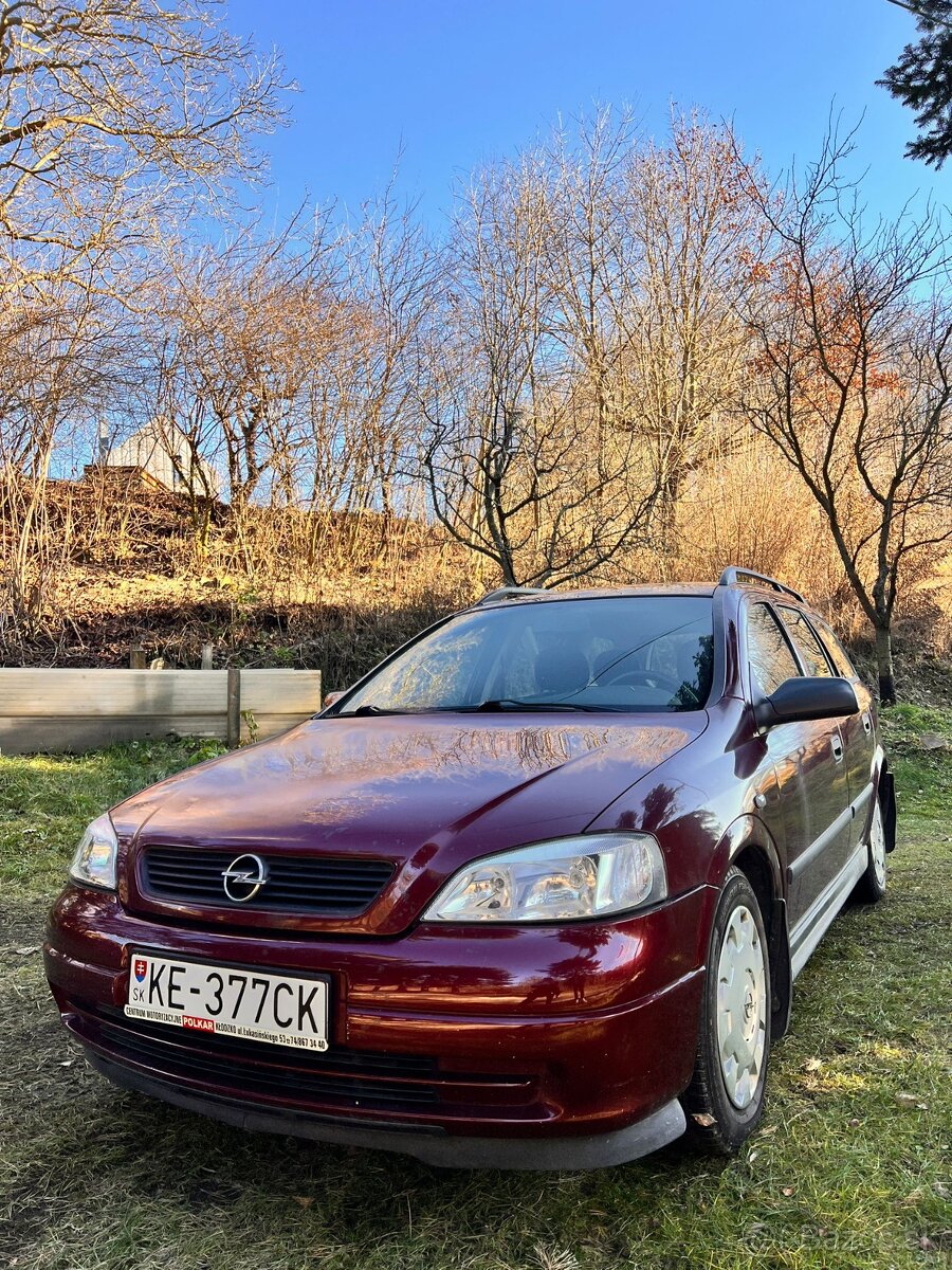 Opel Astra 1.4 benzin