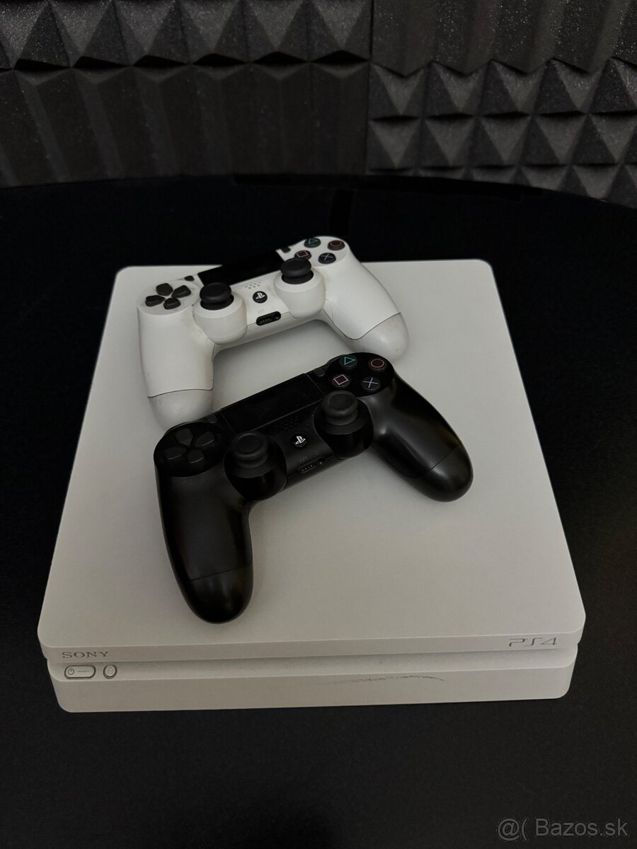 Predám PS4 Slim 500gb.