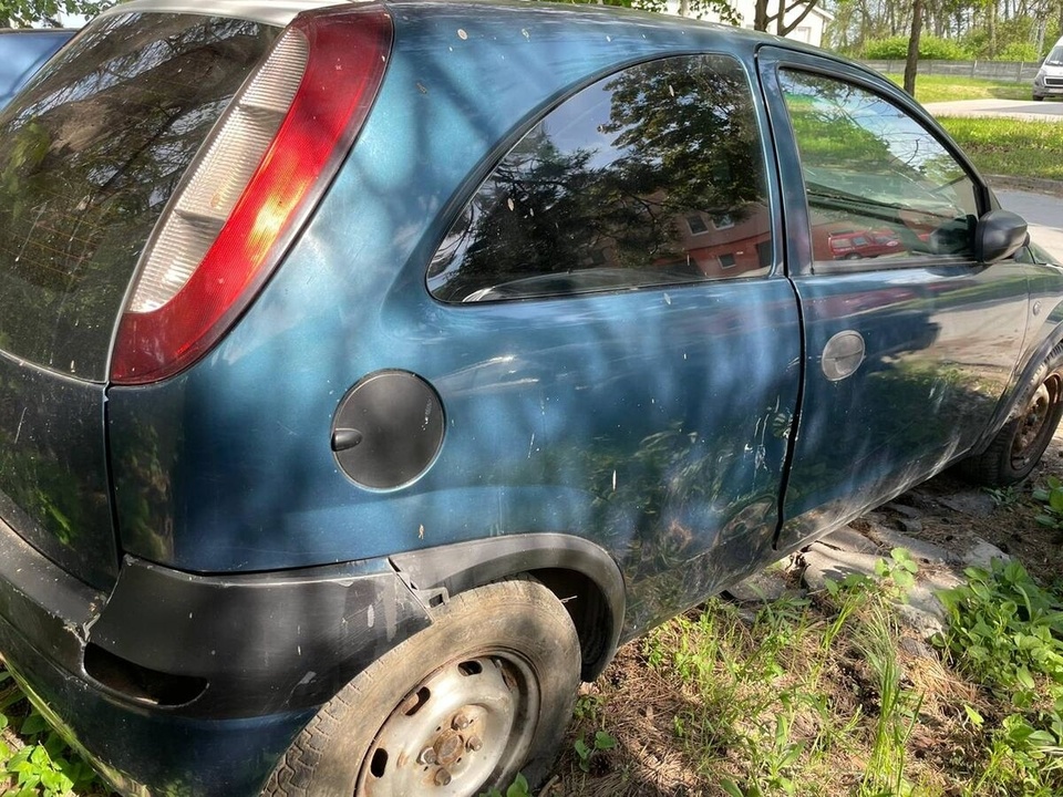 Rozpredám Opel Corsa C benzín diesel