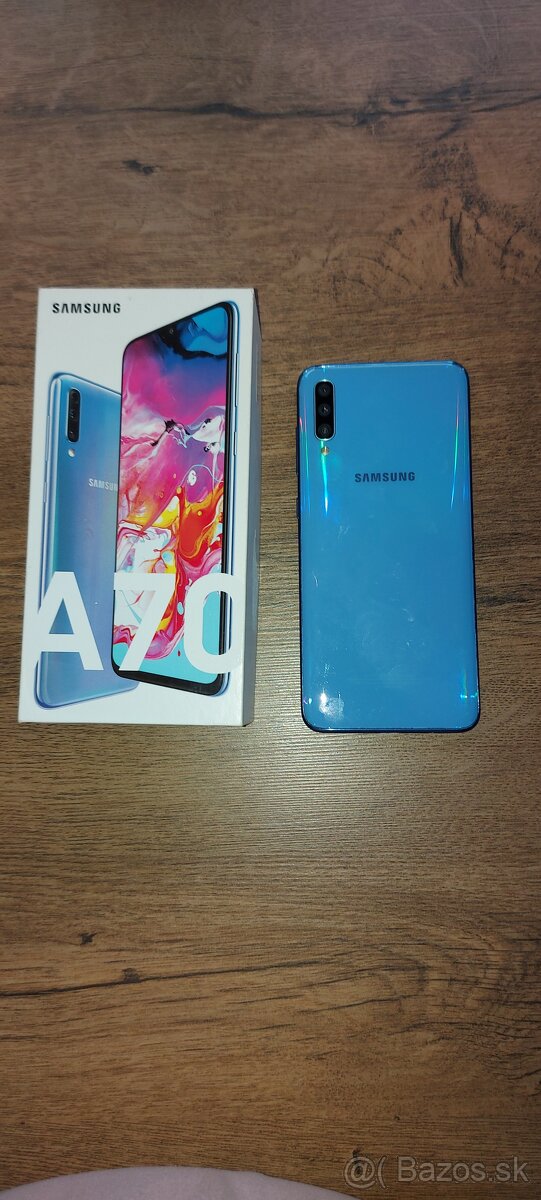 SAMSUNG Galaxi A70