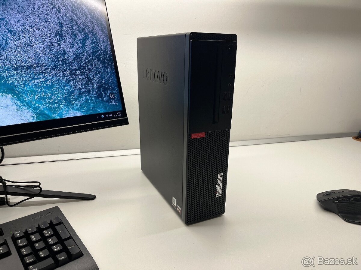 Lenovo ThinkCentre M715s AMD/8GB/256GB/ZÁR12m