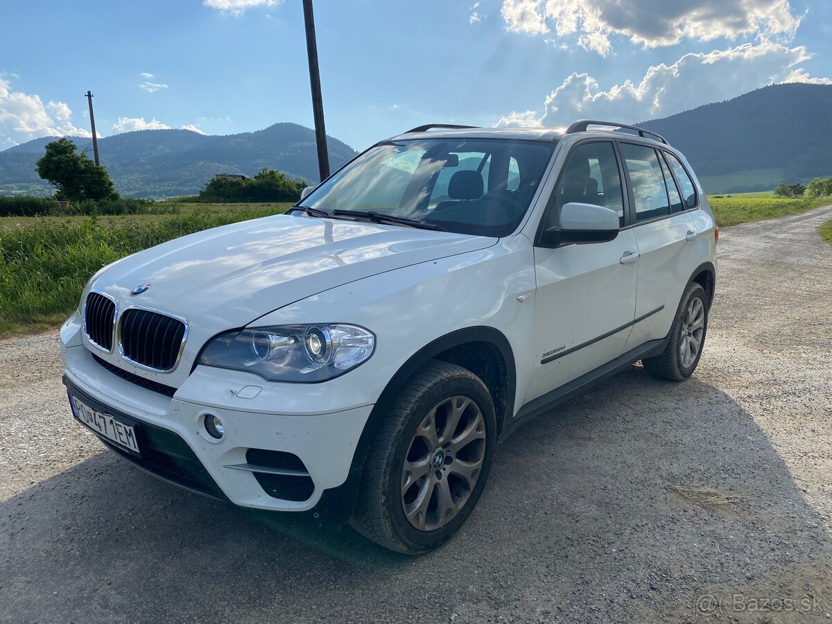 BMW X5, 3,0l 180kW (245PS)