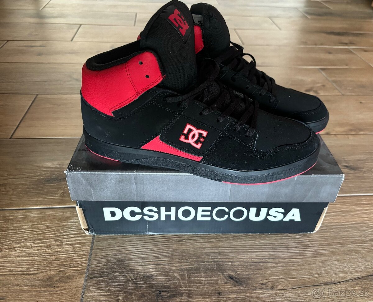 DC SHOES CURE HI TOP black red