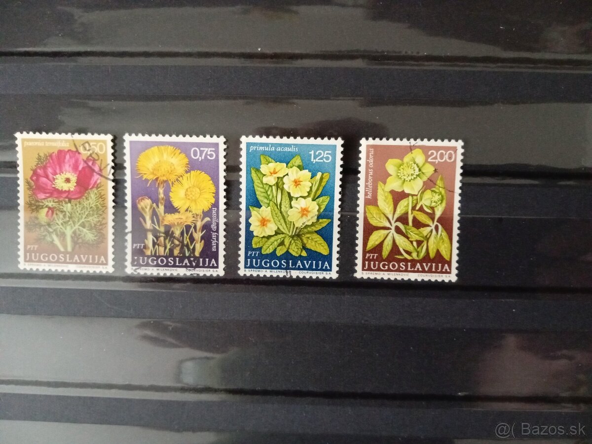 Poštové známky č.335 - Juhoslávia - kvety