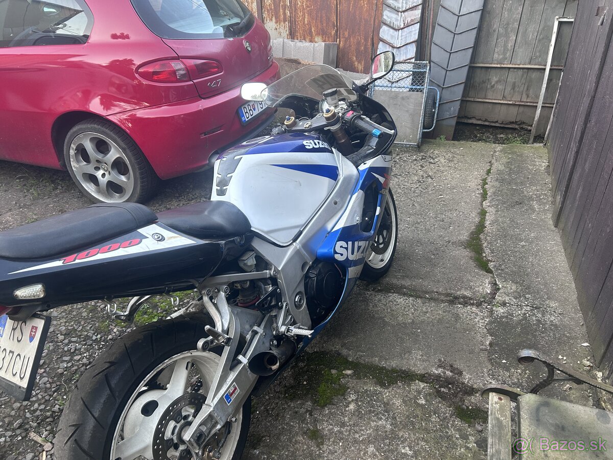 Suzuki GSXR 1000 K1-K2