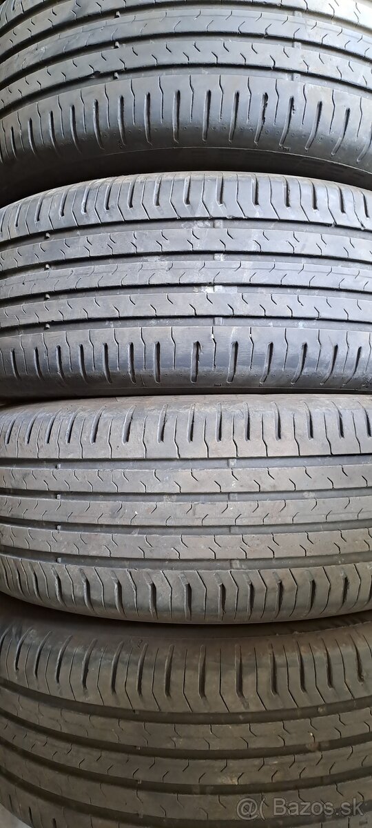 Predám 4ks jazdené letné 235/60r18-107V Continental