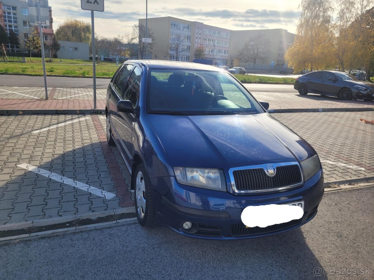 Predam škoda fabia combi 1.2.12v benzín kw 47 r.v 2006