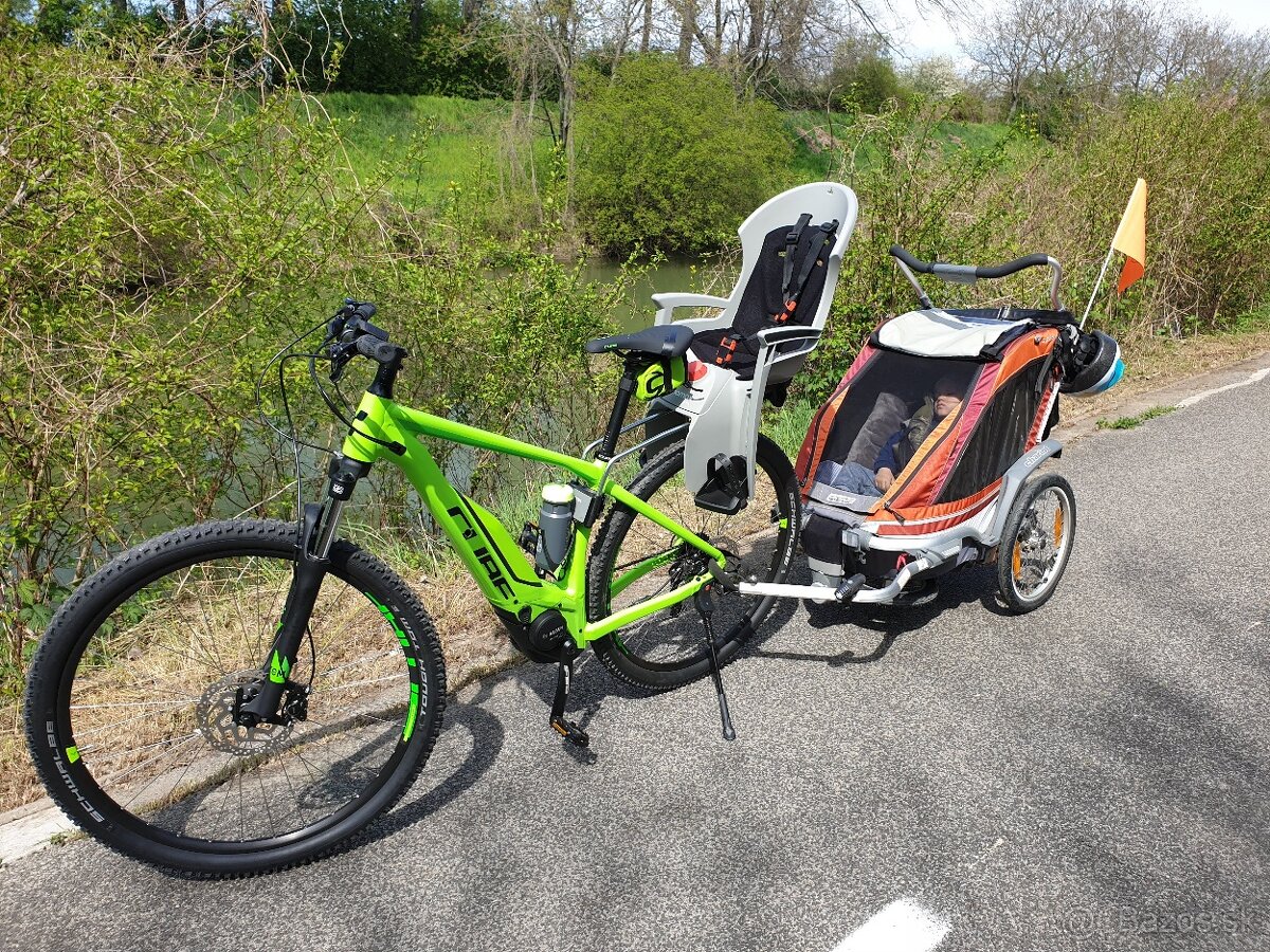 CUBE ACID HYBRID ONE 400 + Thule Chariot Chinook