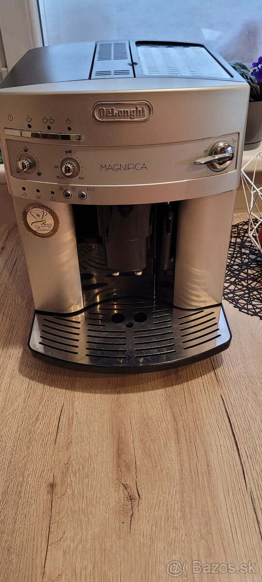 Delonghi Magnifica