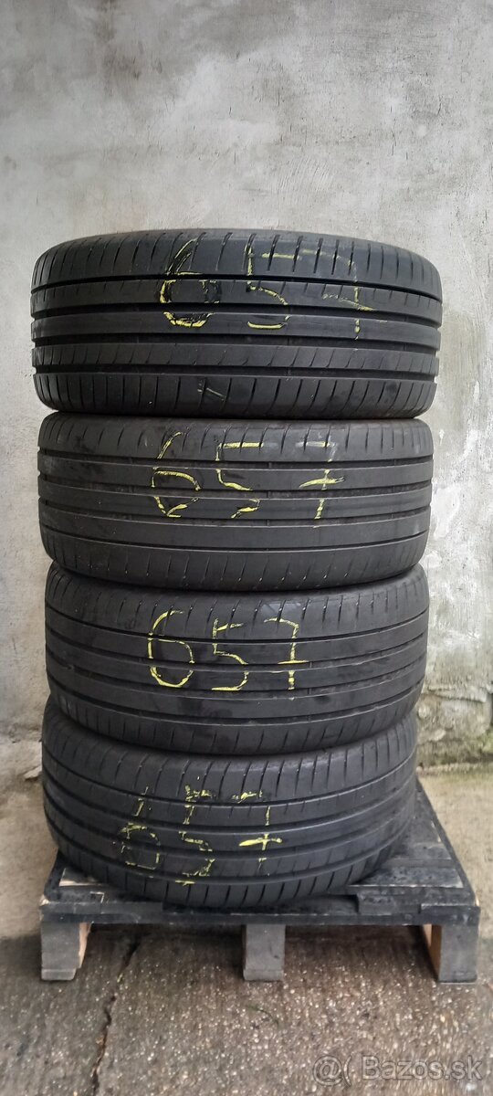 Letne gumy 245/40 r18 good year 4ks