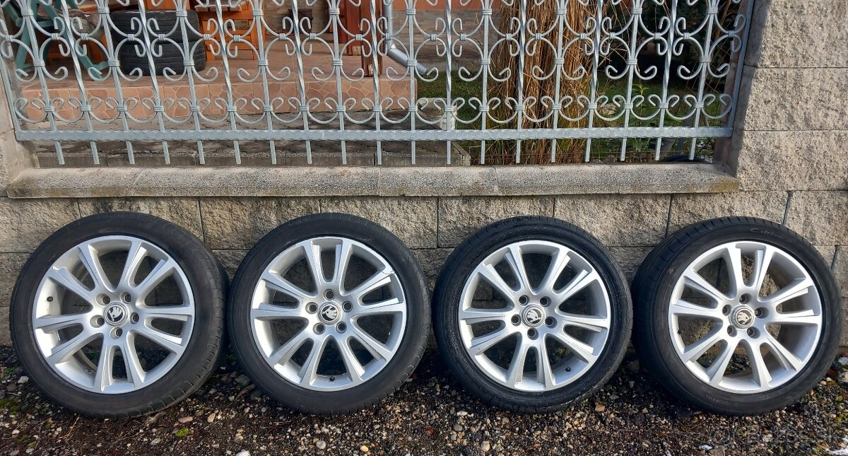 Predam letnú sadu na škoda octaviu 2.   225/45r17 disky 5x11