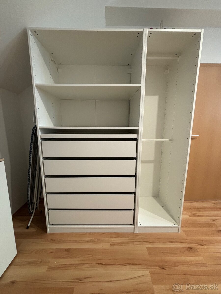 Uložná skriňa bez dverí IKEA PAX