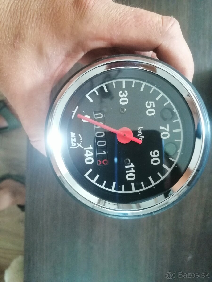 Tachometer MZ