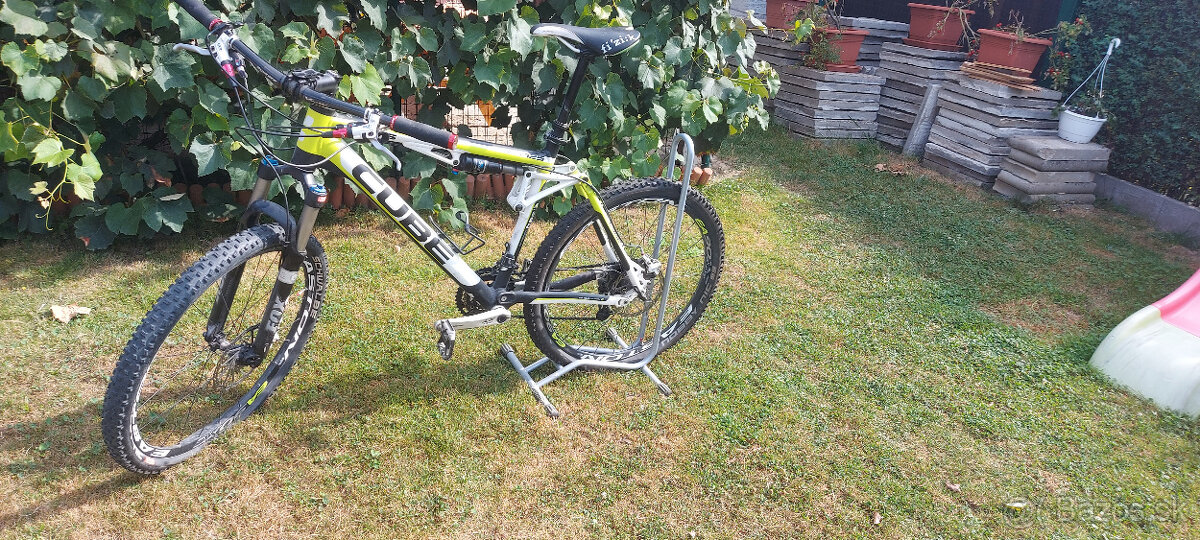 horský celoodpružený bicykel Cube AMS 125