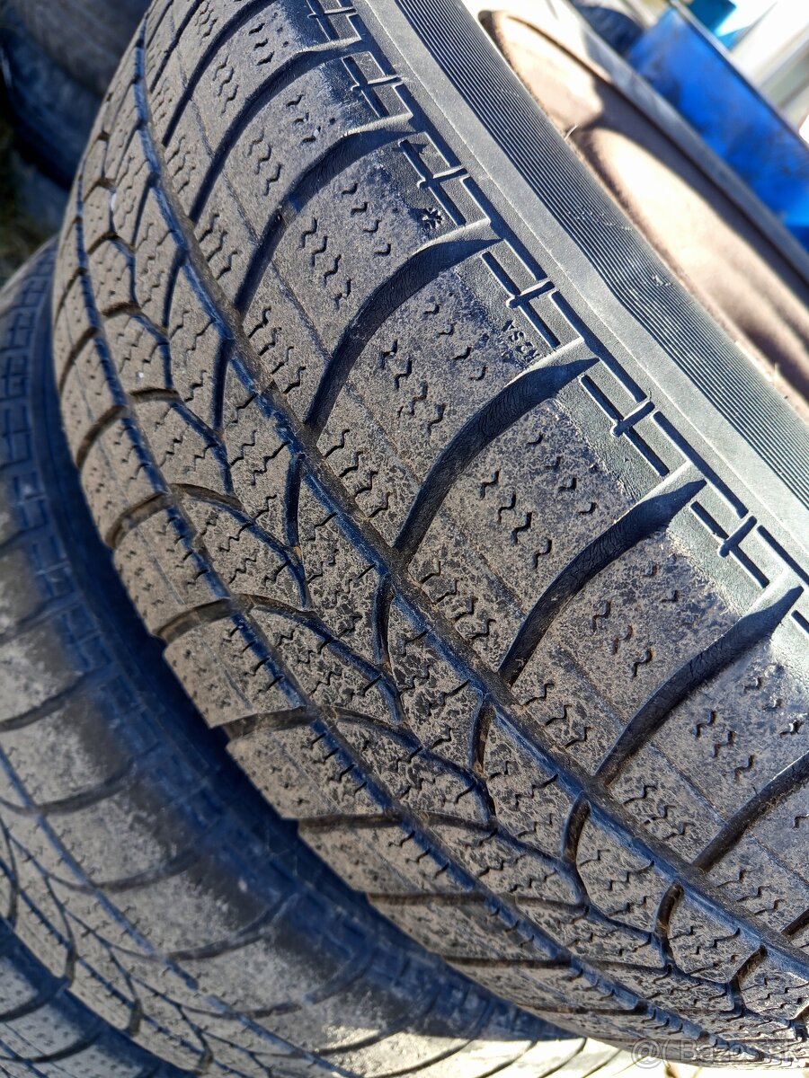 205/65R15