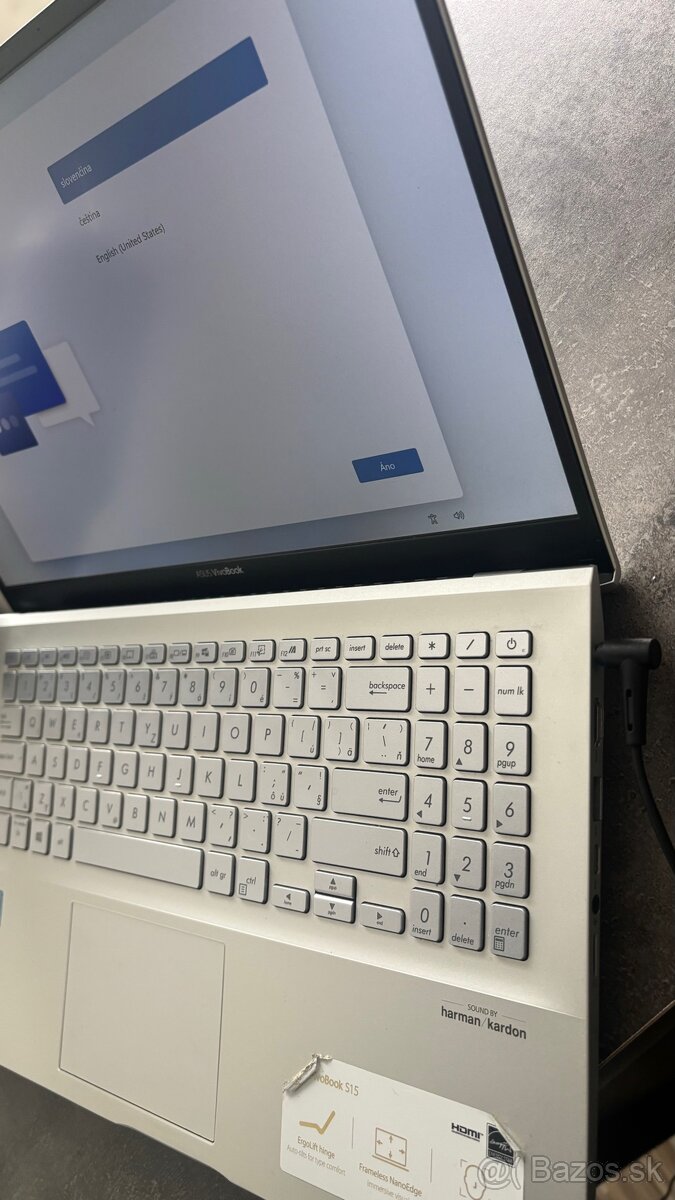 Asus VivoBook S15