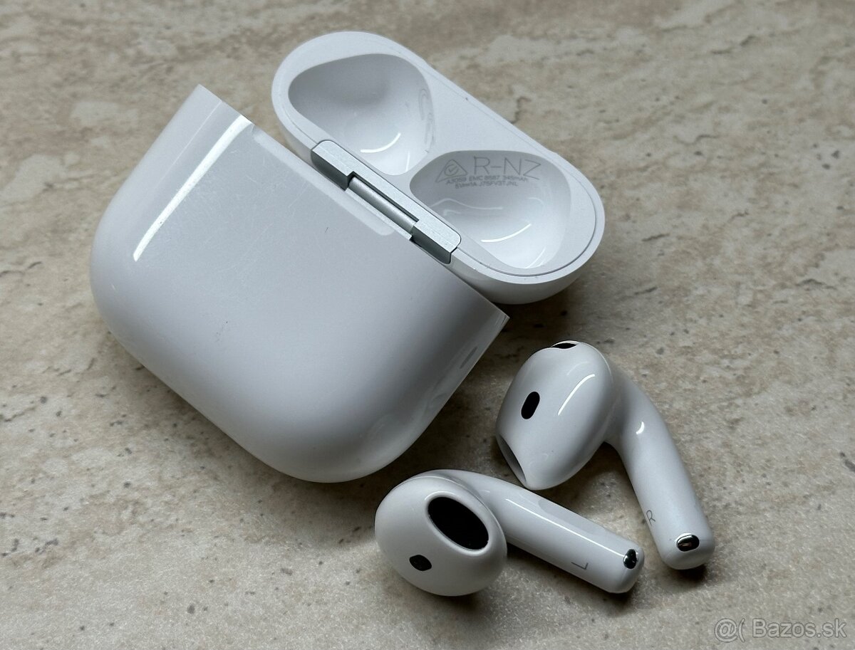 Apple AirPods 4 ANC