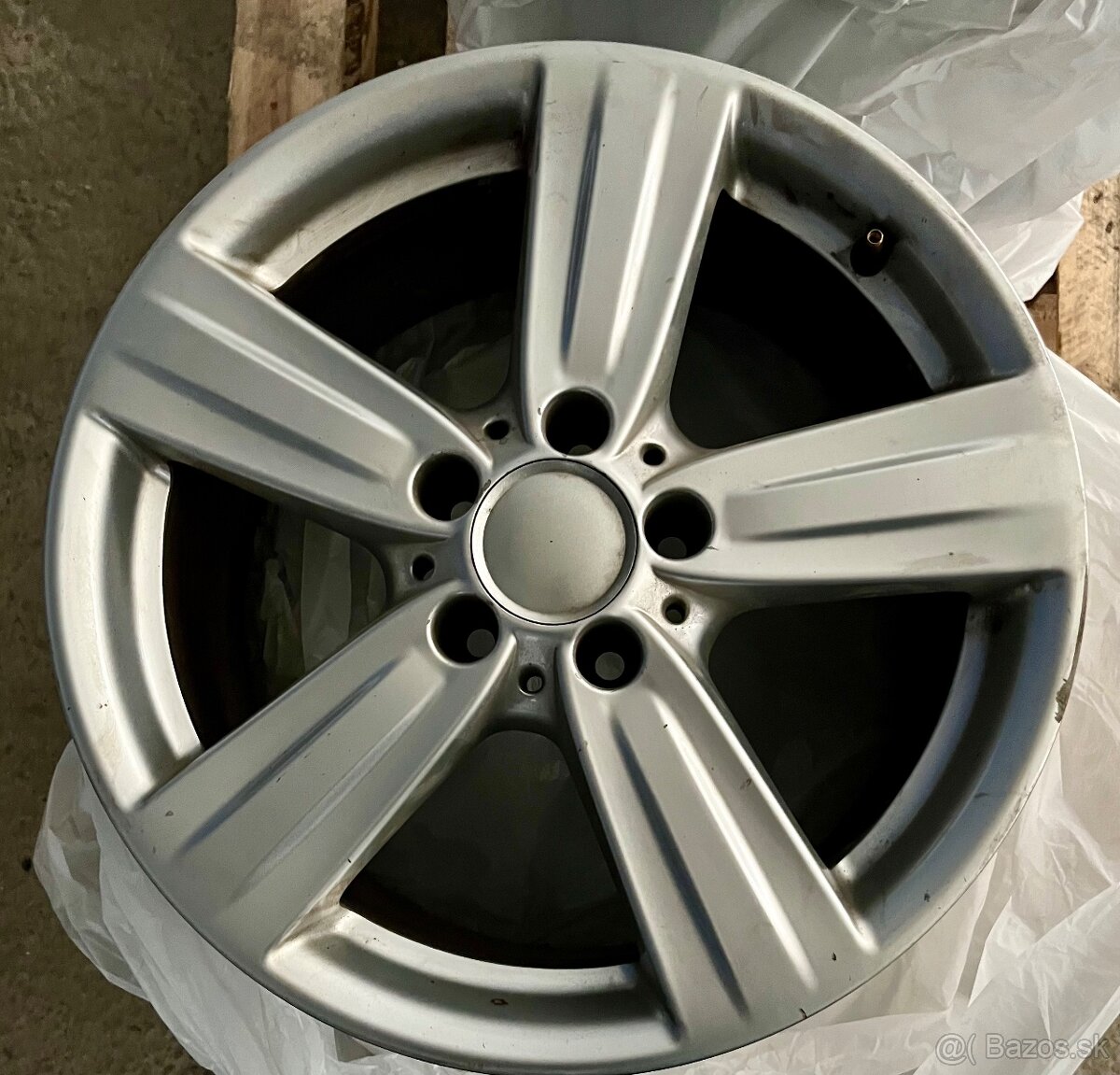 predám alu disky audi a4b8 , elektróny 17’’