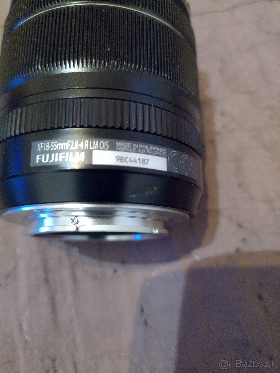 Fujifilm XF18-55mm F2.8-4RLM ois