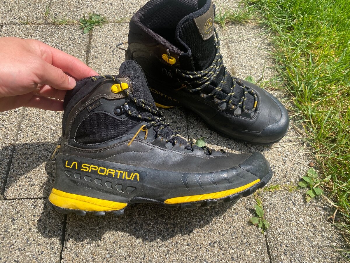 Lasportiva