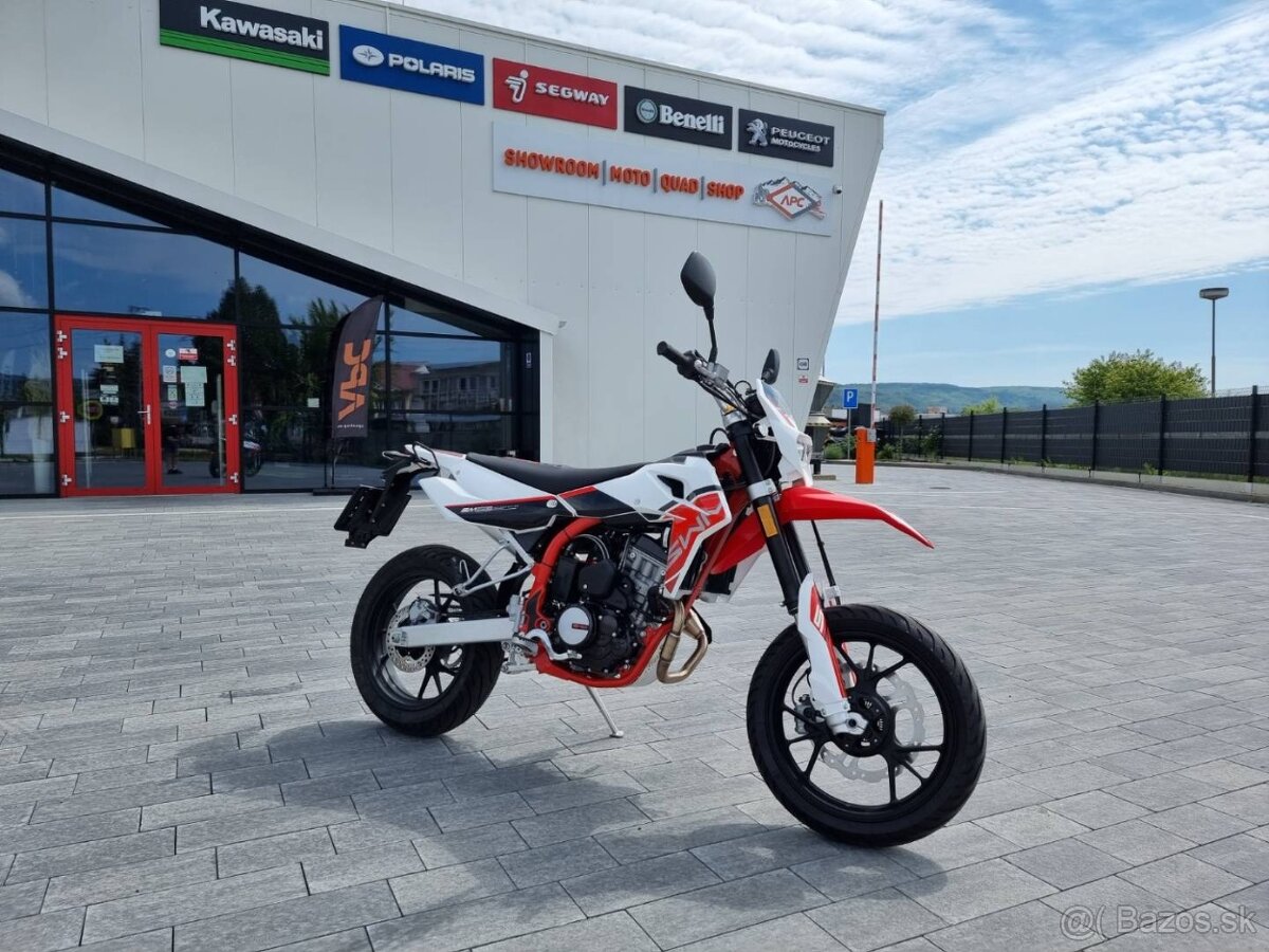 SWM SM 125 R - supermotard