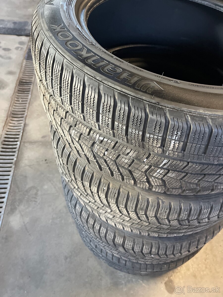 Zimné pneu 225/55R17