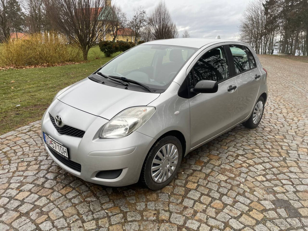 Toyota Yaris 2009, 1.33 VVT-i, 74KW, 1. majiteľ