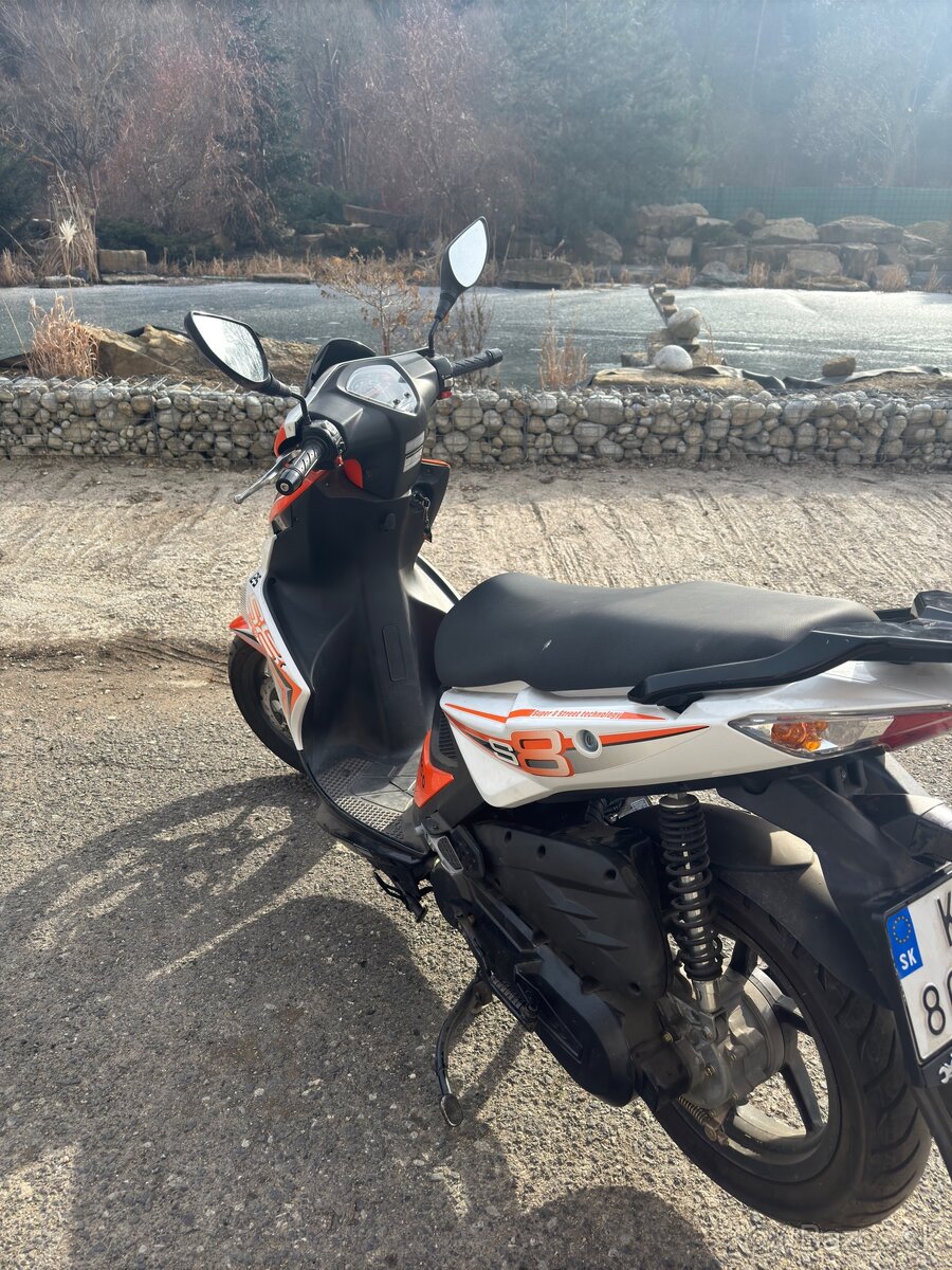 2017 Kymco Super 8-125cm3