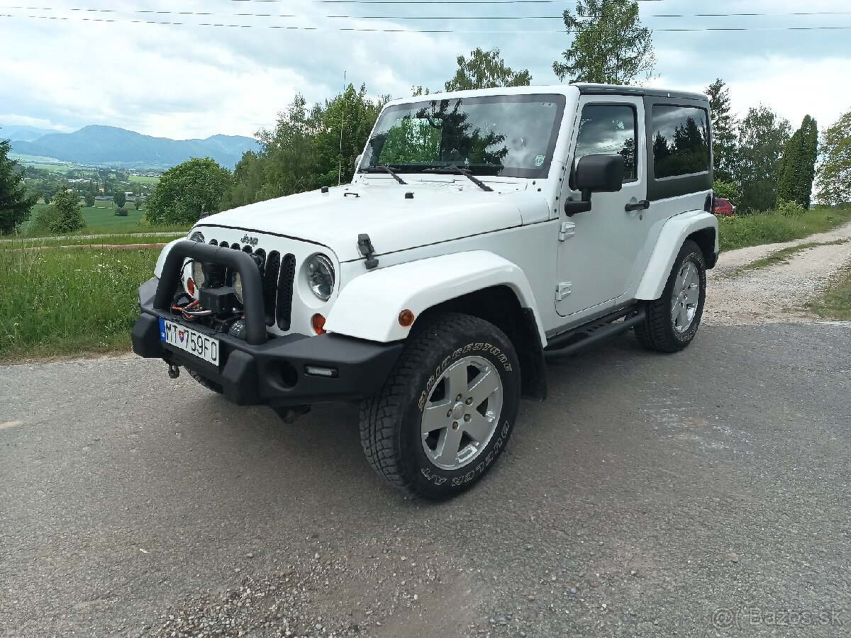 Jeep Wrangler Sahara JK 3,8 benzín V6 LPG