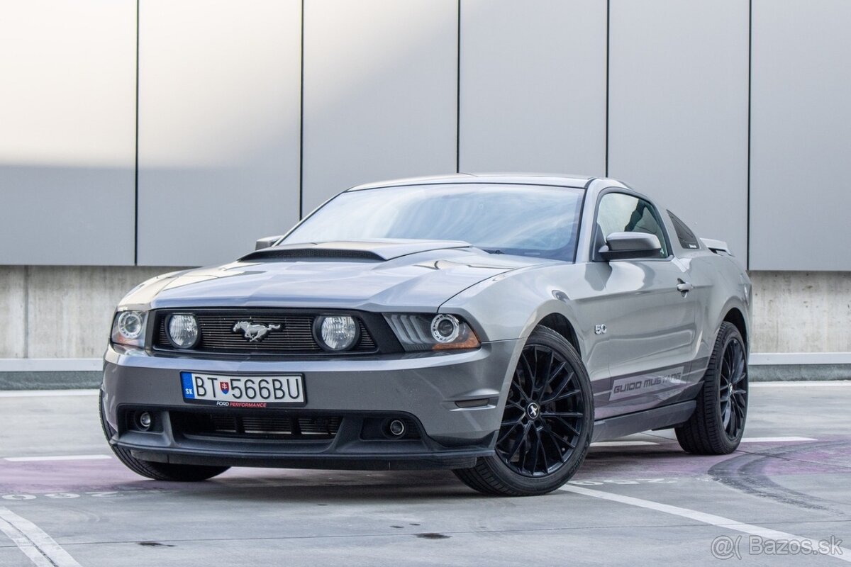 Ford Mustang Coupé 5.0 V8 / Automat / Po veľkom servise