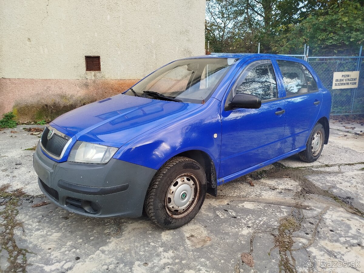 Rozpredám škoda Fabia 1.2i 6v 40kw hatchback benzín