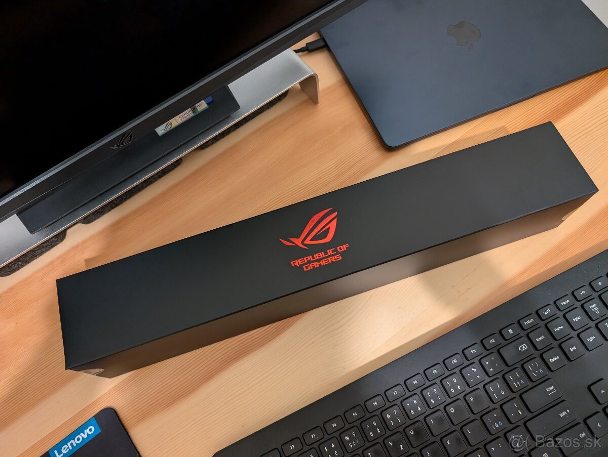 Podložka pod myš a klávesnicu Asus ROG Sheath