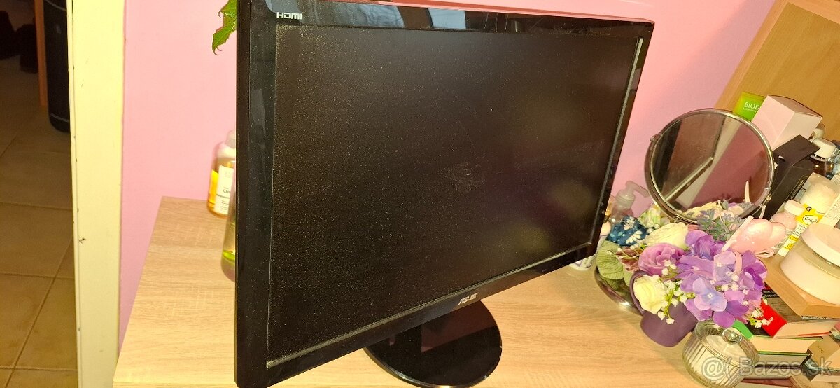 Lcd monitor Asus