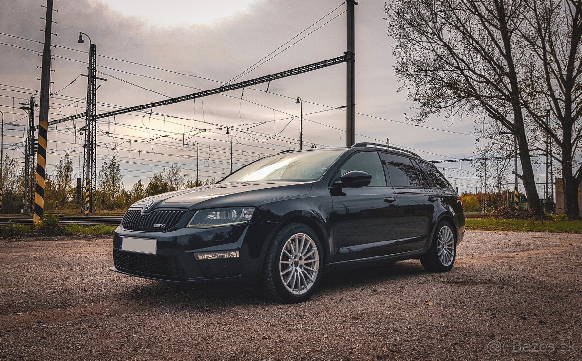 Škoda Octavia 3RS Black edition