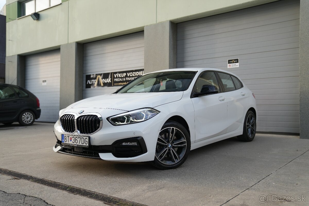 BMW 118i AT7 2021