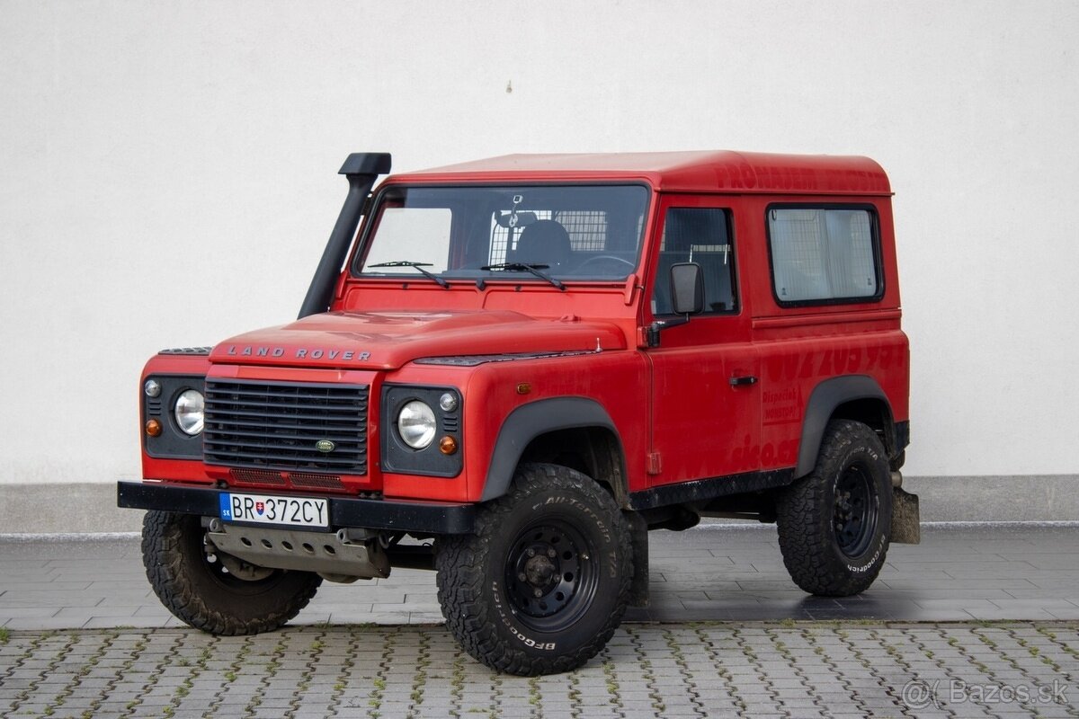 Land Rover Defender 90 2.4 Hard Top Base