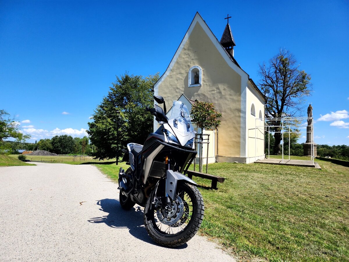 Moto Morini X-Cape 650