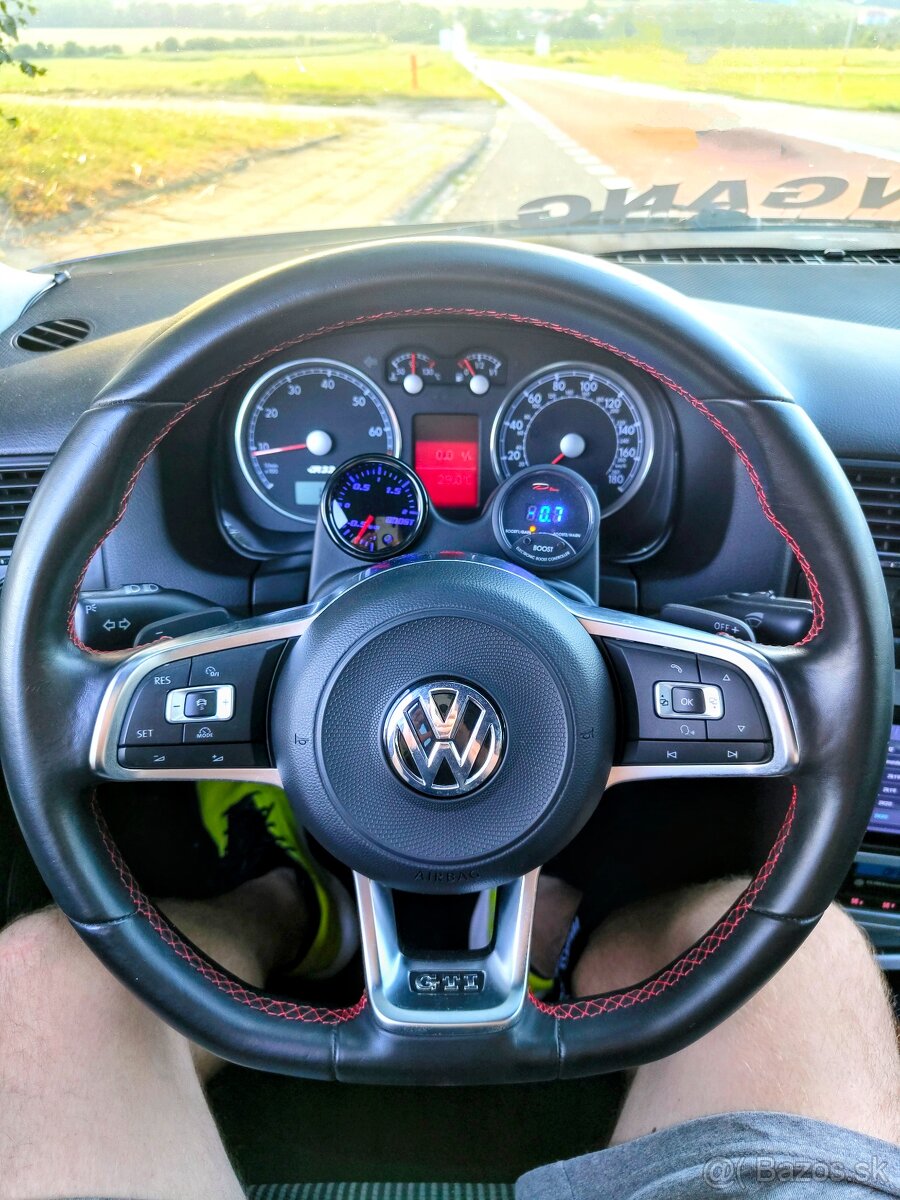 VW volant Golf 7 GTI