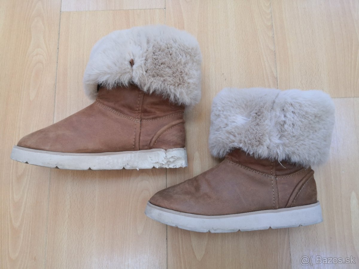 Trendy kožené čižmy UGG štýl