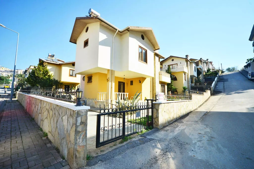 1082b Vila pri pláži Alanya – Kestel, Turecko