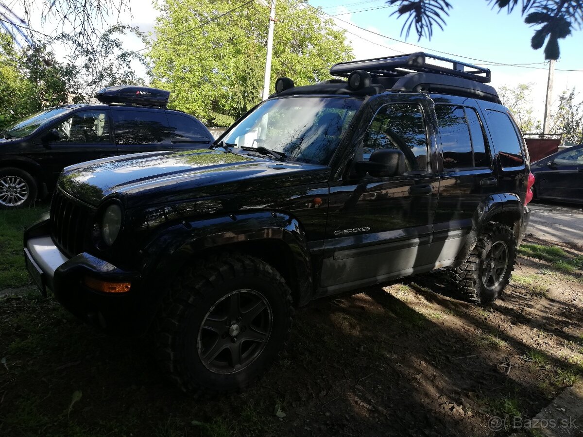 Jeep cherokee kJ